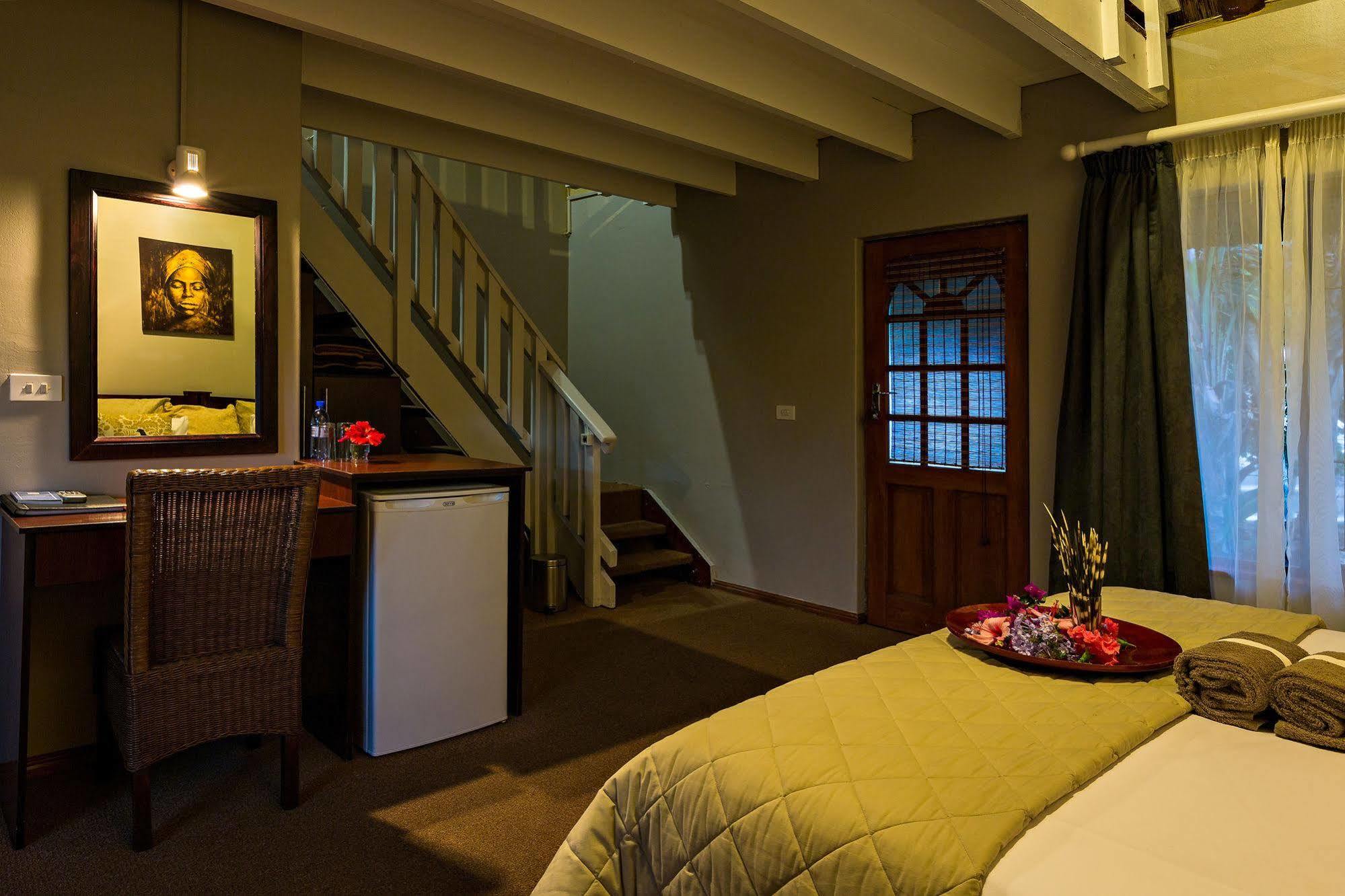 Thatchwood Country Lodge St. Francis Bay Exterior foto